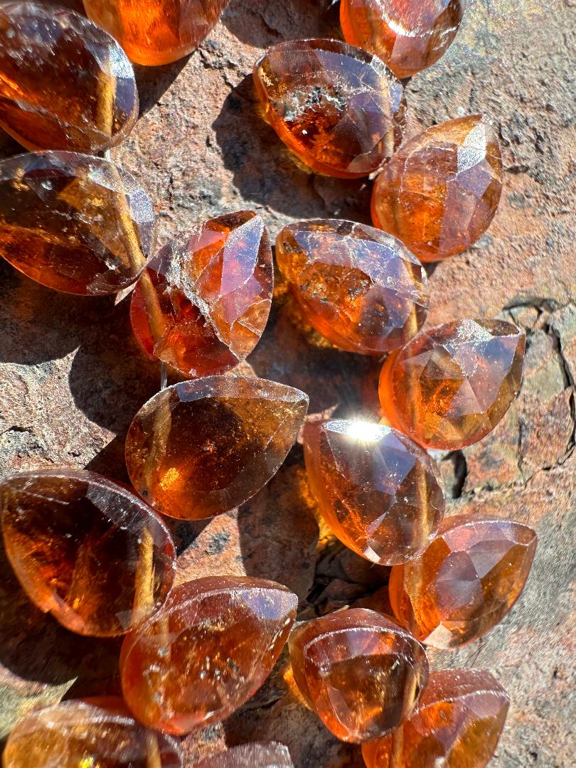 10X6 mm Hessonite Garnet Flat Unusual Drill