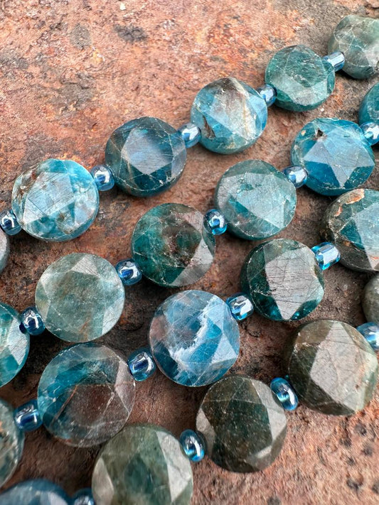 10 mm Apatite Coin
