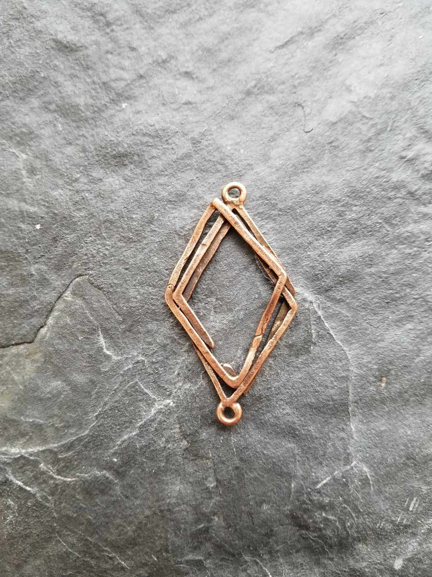 Charm 1062