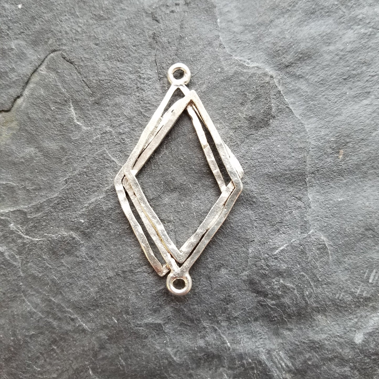 Charm 1062