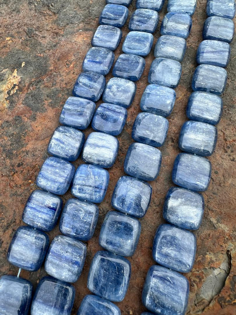 16x16 mm Blue Kyanite Square Beads