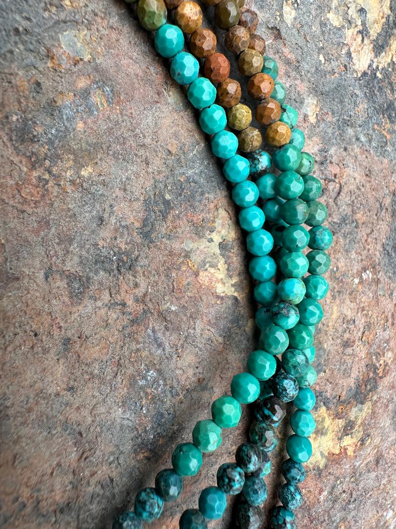 4 mm Faceted Variegated Turquoise Round Beads