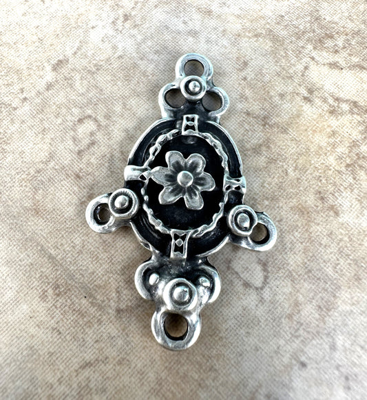 Charm - G35664